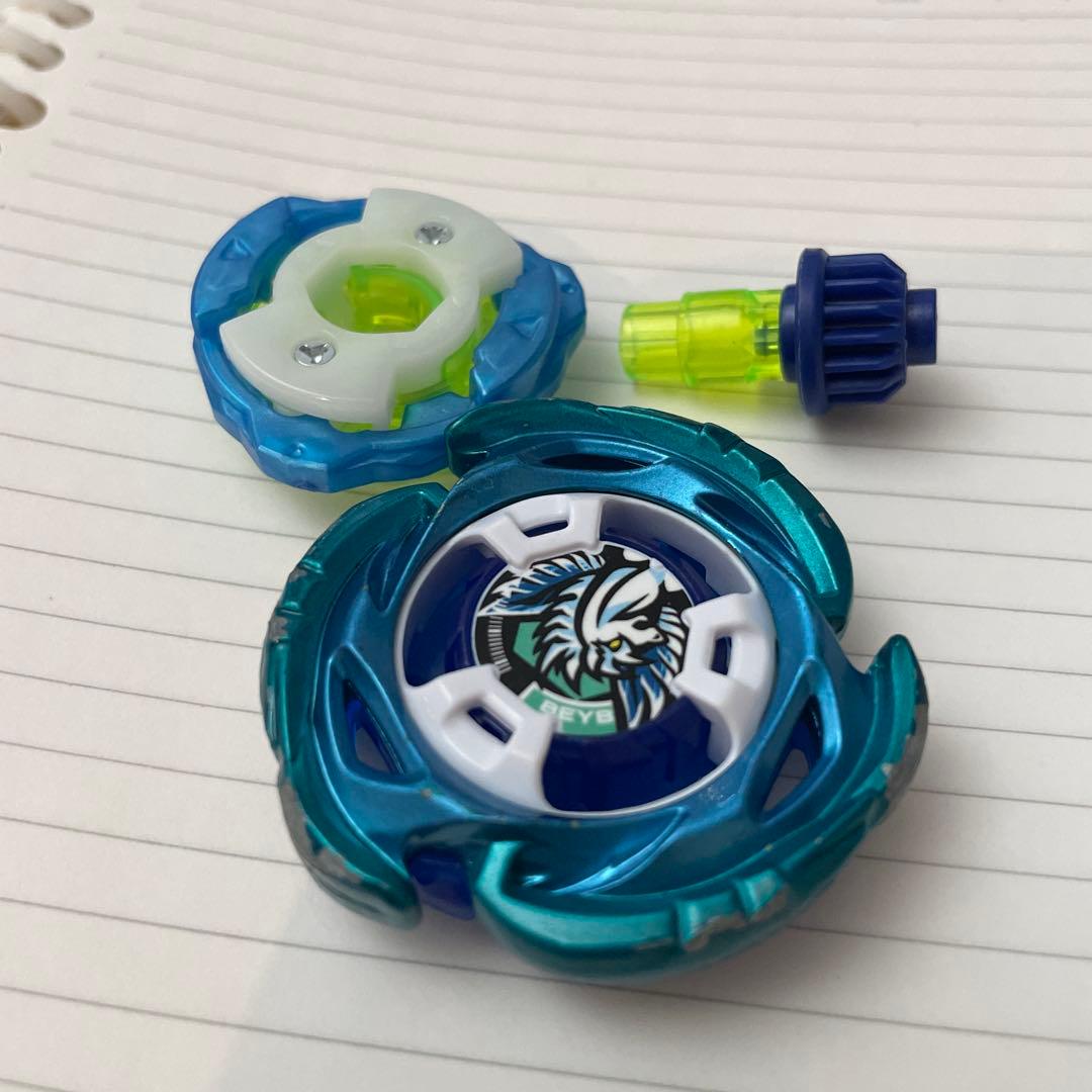 し*け様 ベイブレードx エアロペガサス