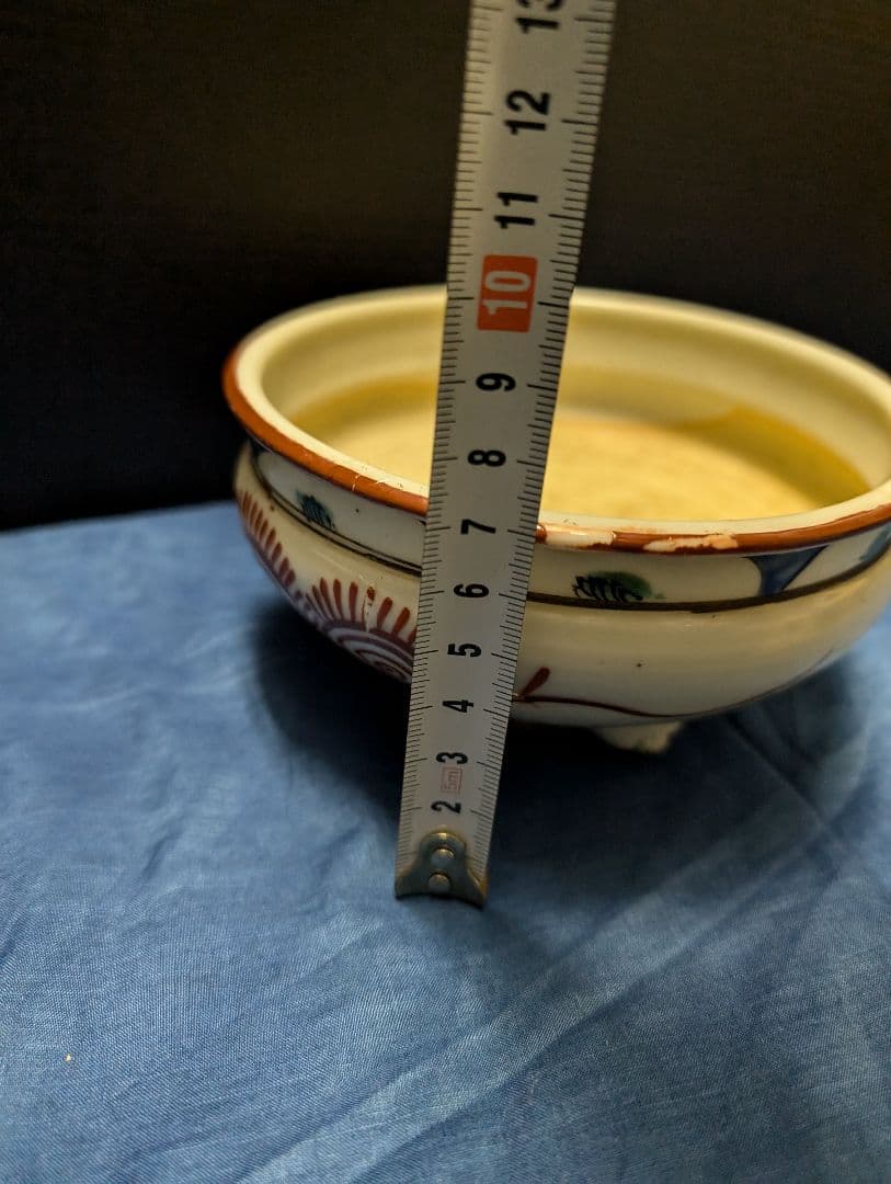 灰入れ香炉古伊万里赤絵