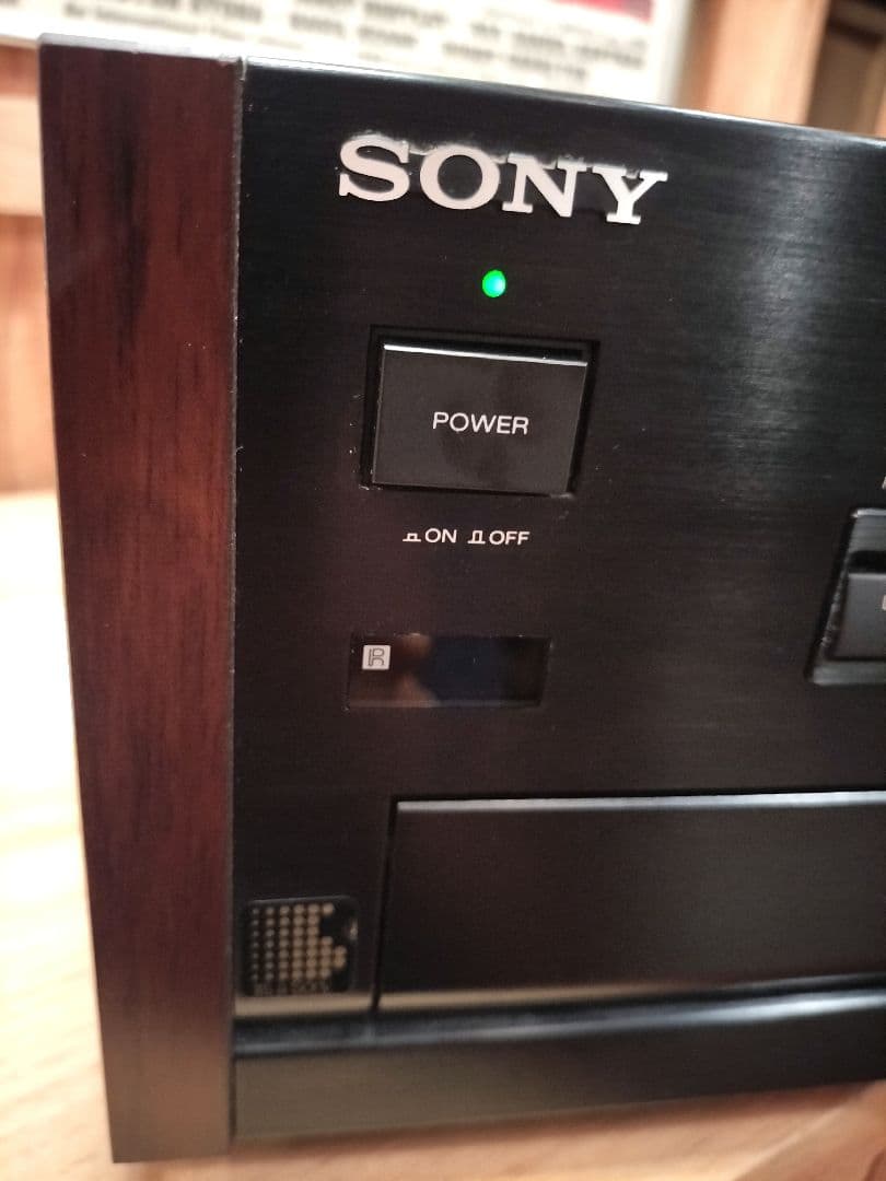 希少 SONY プリメインアンプ　TA-F333 ESL 通電、音出しOK