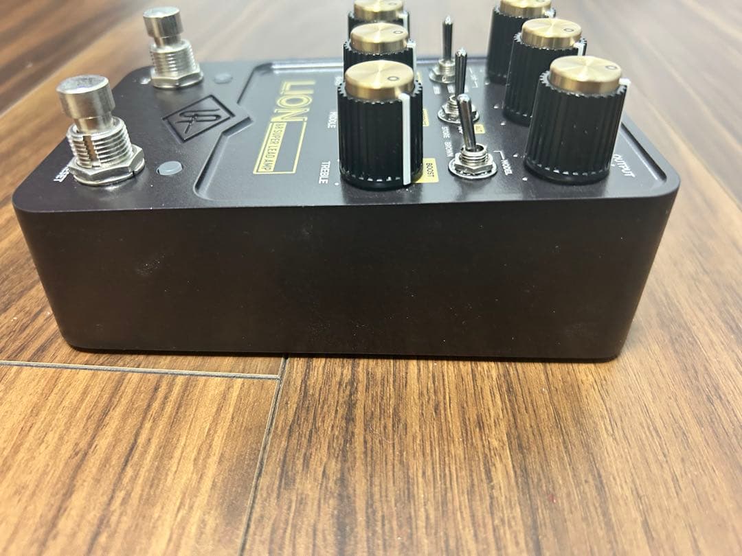 ギター UNIVERSAL AUDIO LION 58 SUPER LEAD AMP