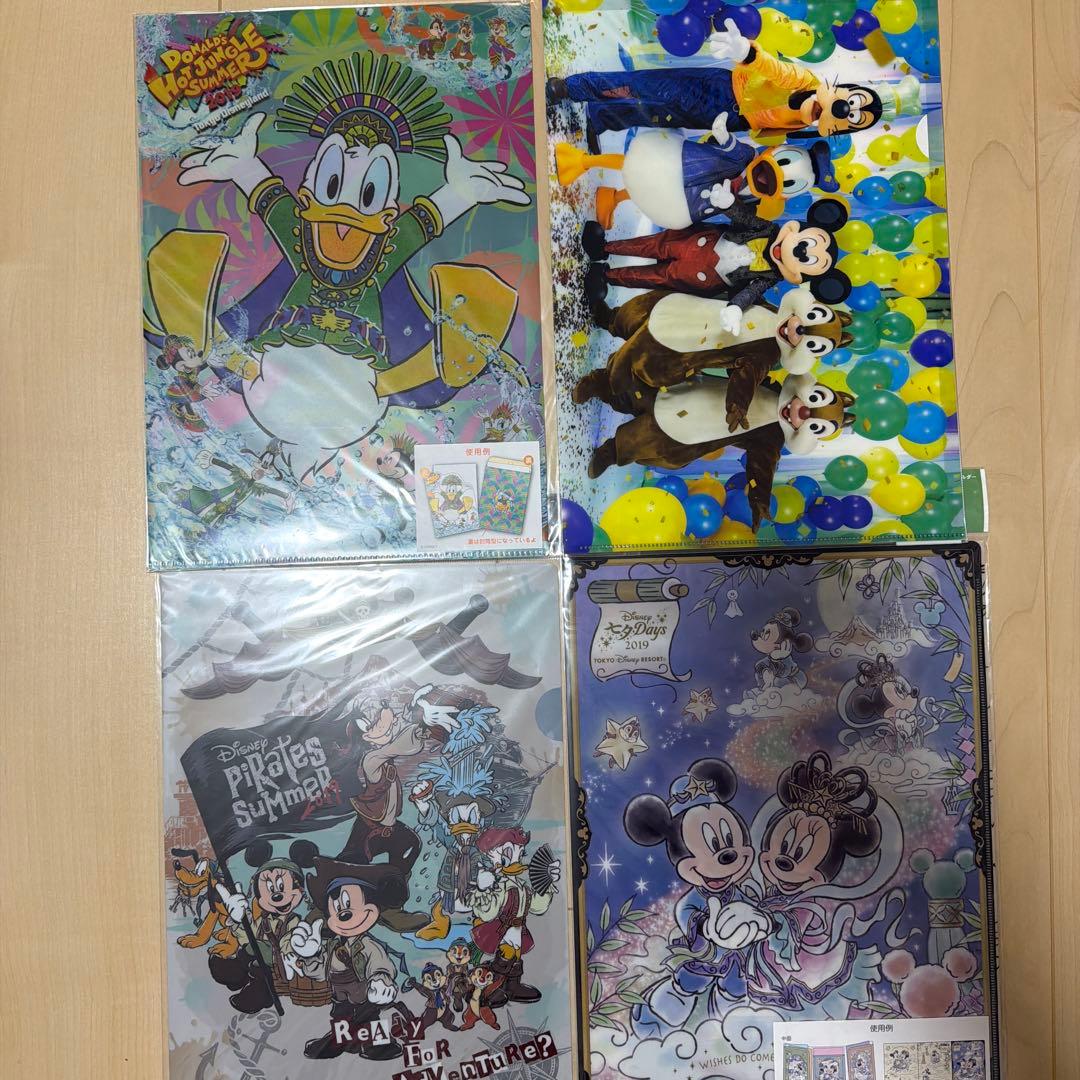 東京ディズニーリゾート　クリアファイル59点まとめ売り