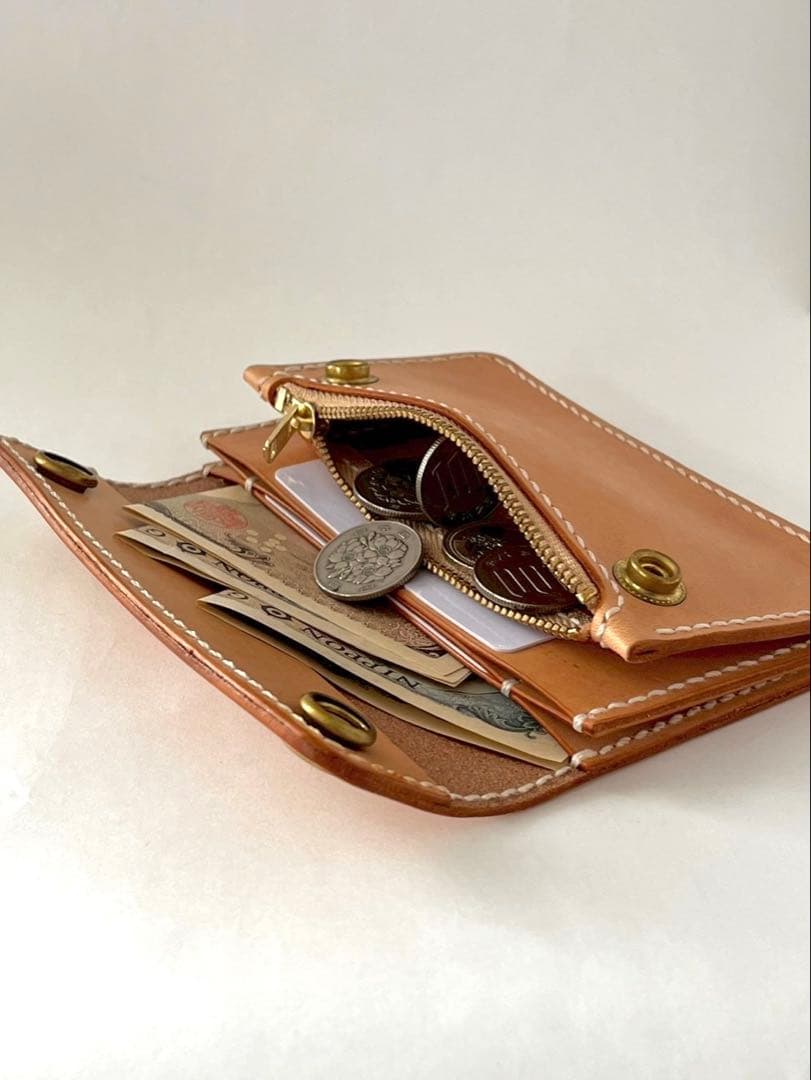 ミドルトラッカーウォレット｜三層タイプ｜本革（牛革）ヌメ革 ×手縫い ×真鍮金具