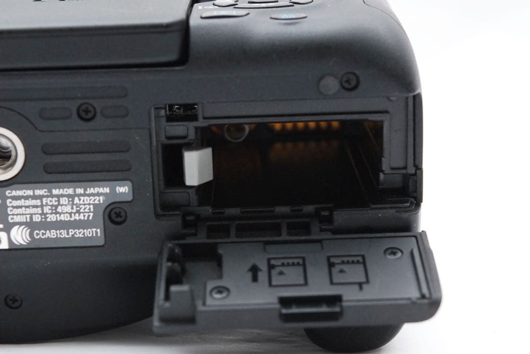 Canon EOS Kiss X8i標準&望遠ダブルレンズセット