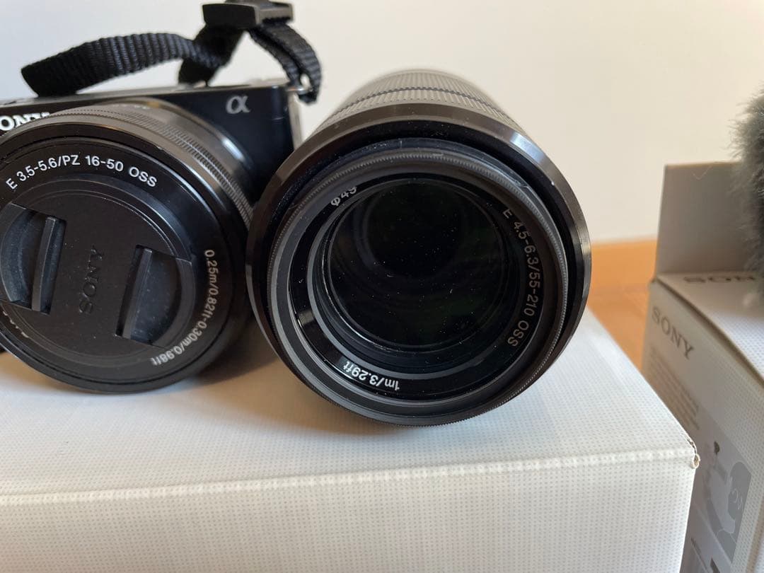 SONY VLOGCAM ZV-E10 ズームレンズキット