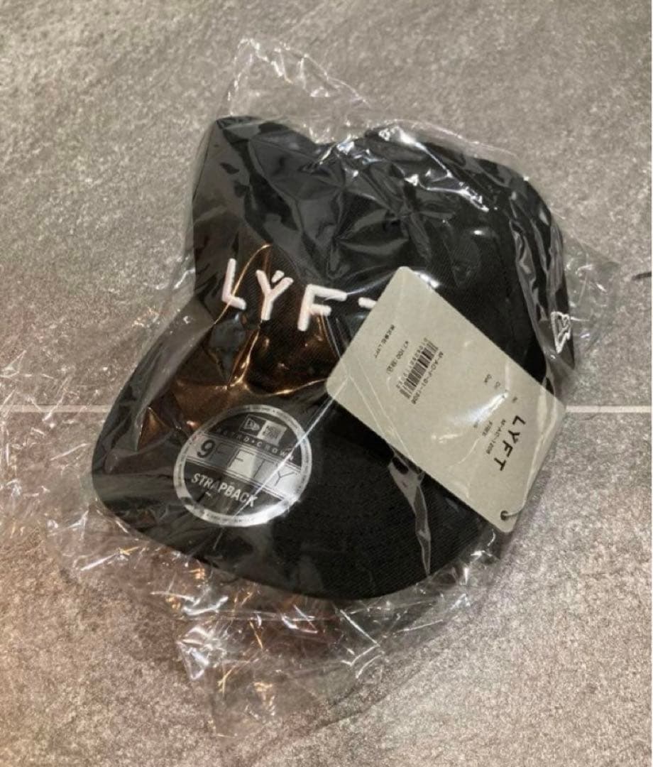 LÝFT × NEW ERA 9FIFTY - BLACK キャップ