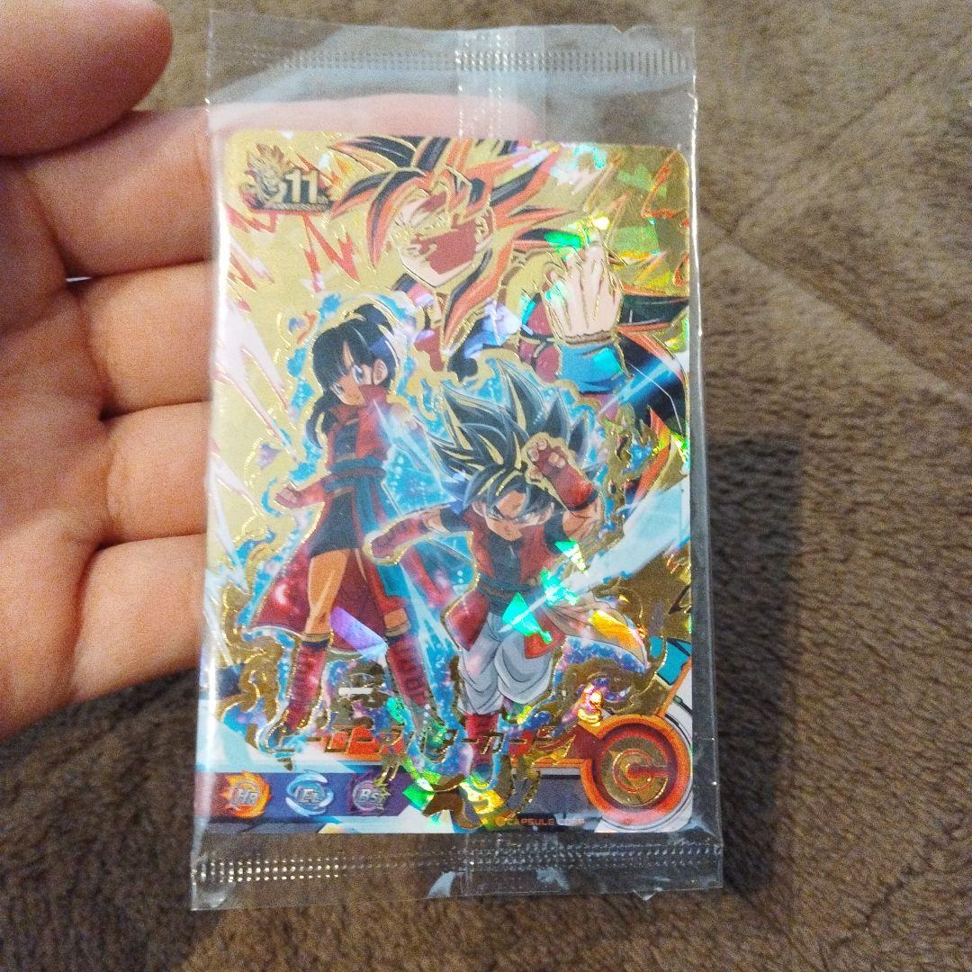 10周年と11周年のヒーローアバターカードです