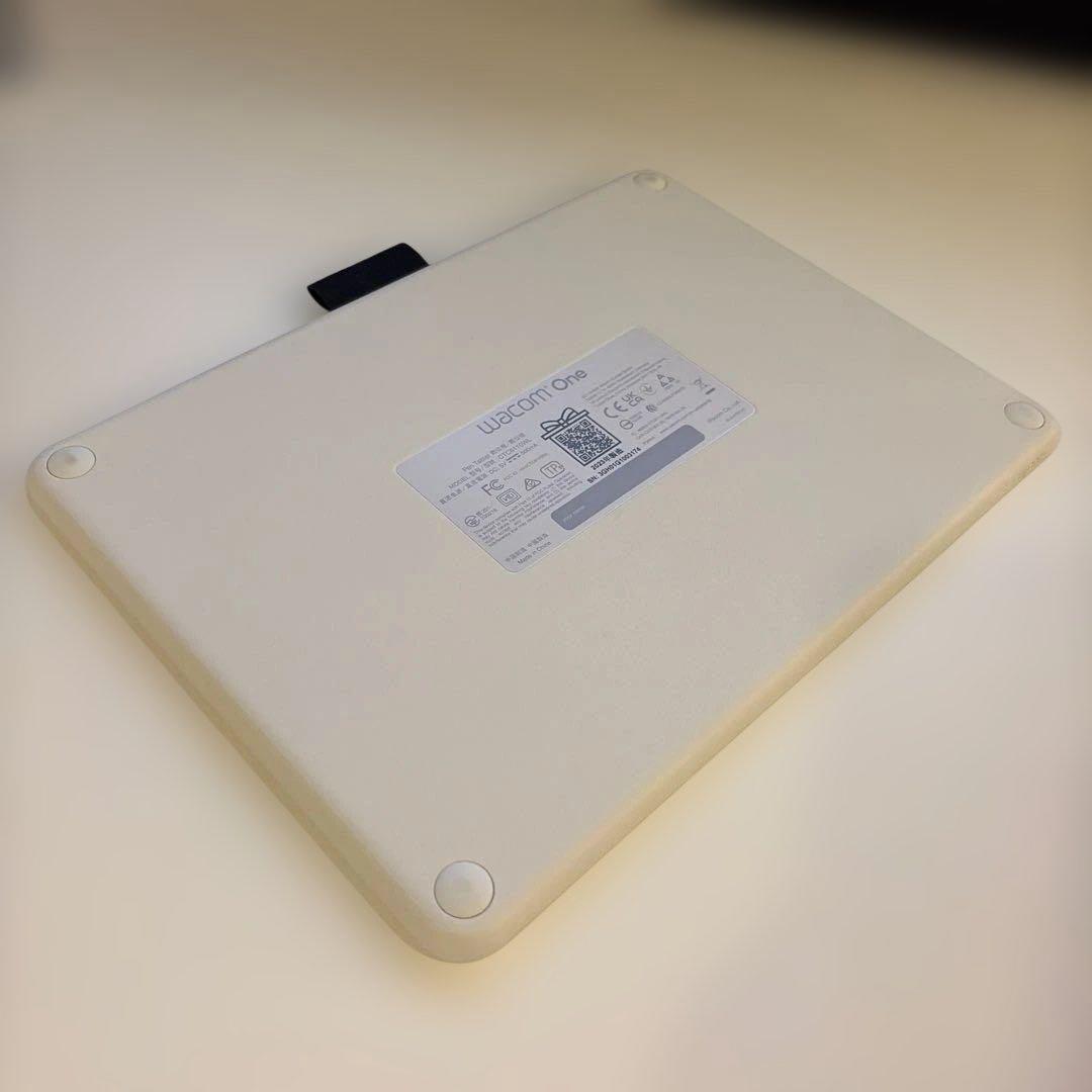 Wacom One Medium CTC6110WL ワコム ペンタブレット