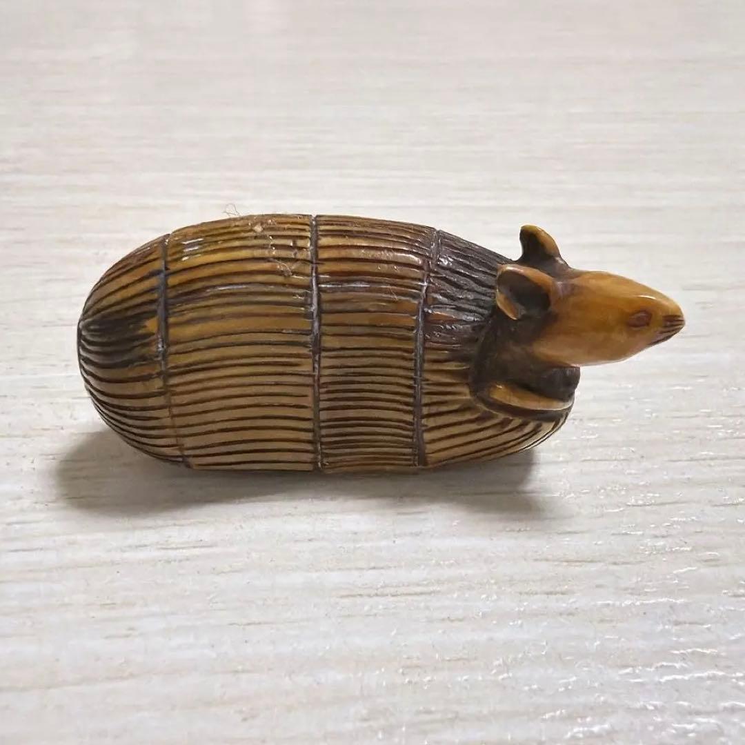 根付 俵に鼠 江戸期 netsuke