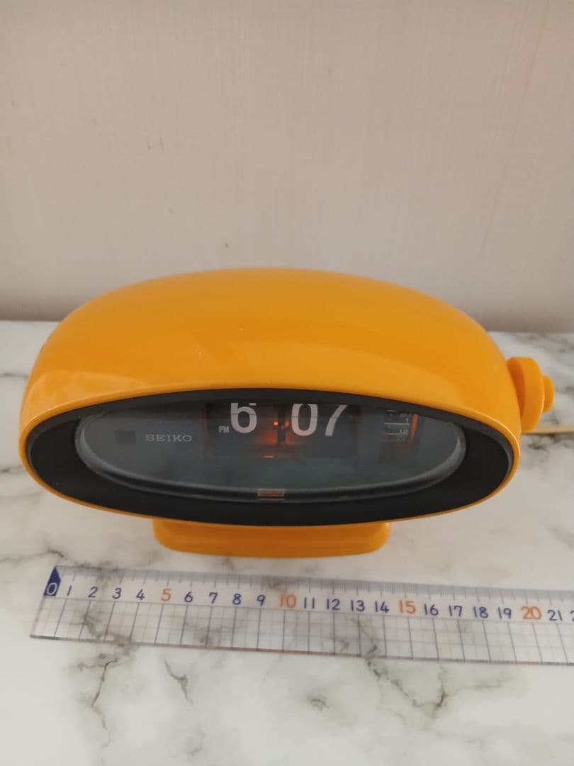 SEIKO パタパタ時計 昭和 DP618 イエロー 50/60Hz レア時計