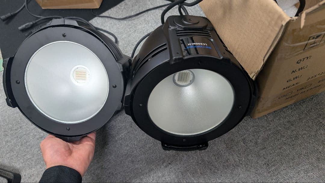 200W COB LED 舞台照明 DMX制御　x 2台