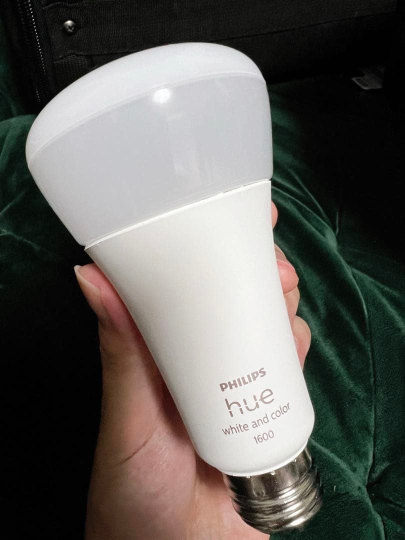 【週末限定】Philips Hue フルカラー LED電球 100W4個セット