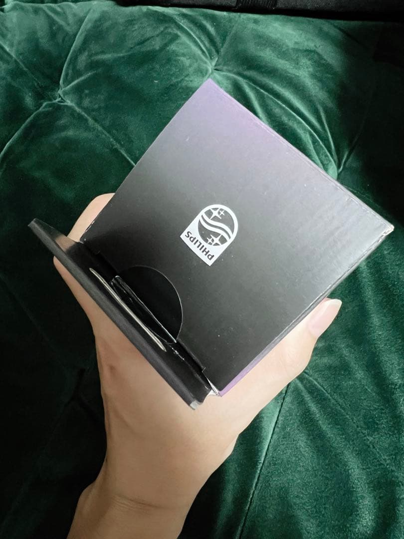 【週末限定】Philips Hue フルカラー LED電球 100W4個セット