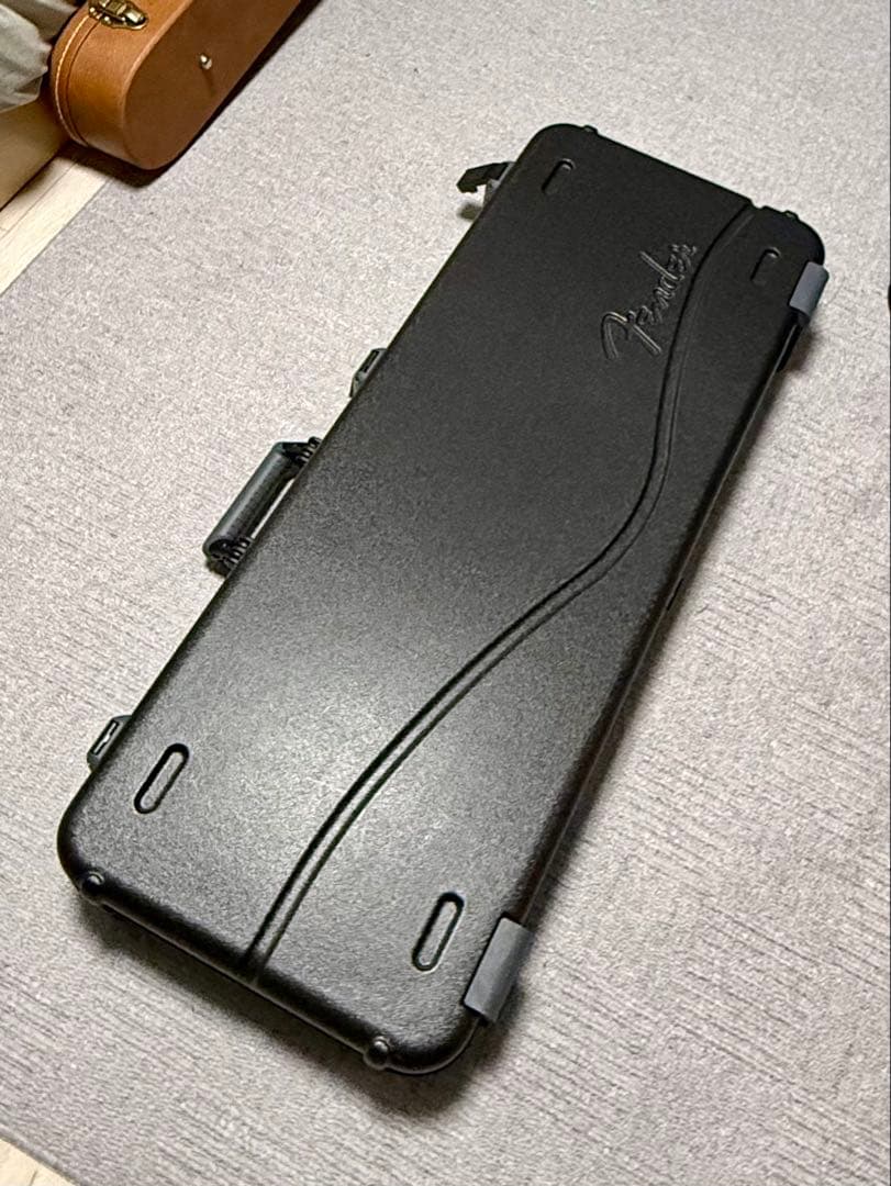 ギター FENDER HYBRID II - Made in Japan