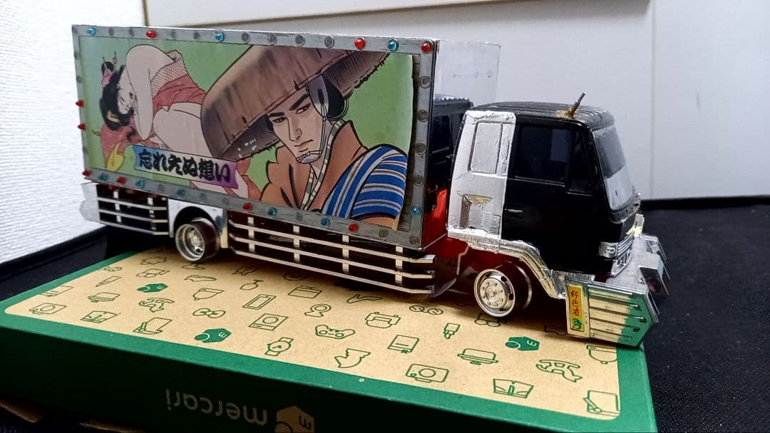 デコトラ　ジャンク品、パーツ・ステッカー詰め合わせ