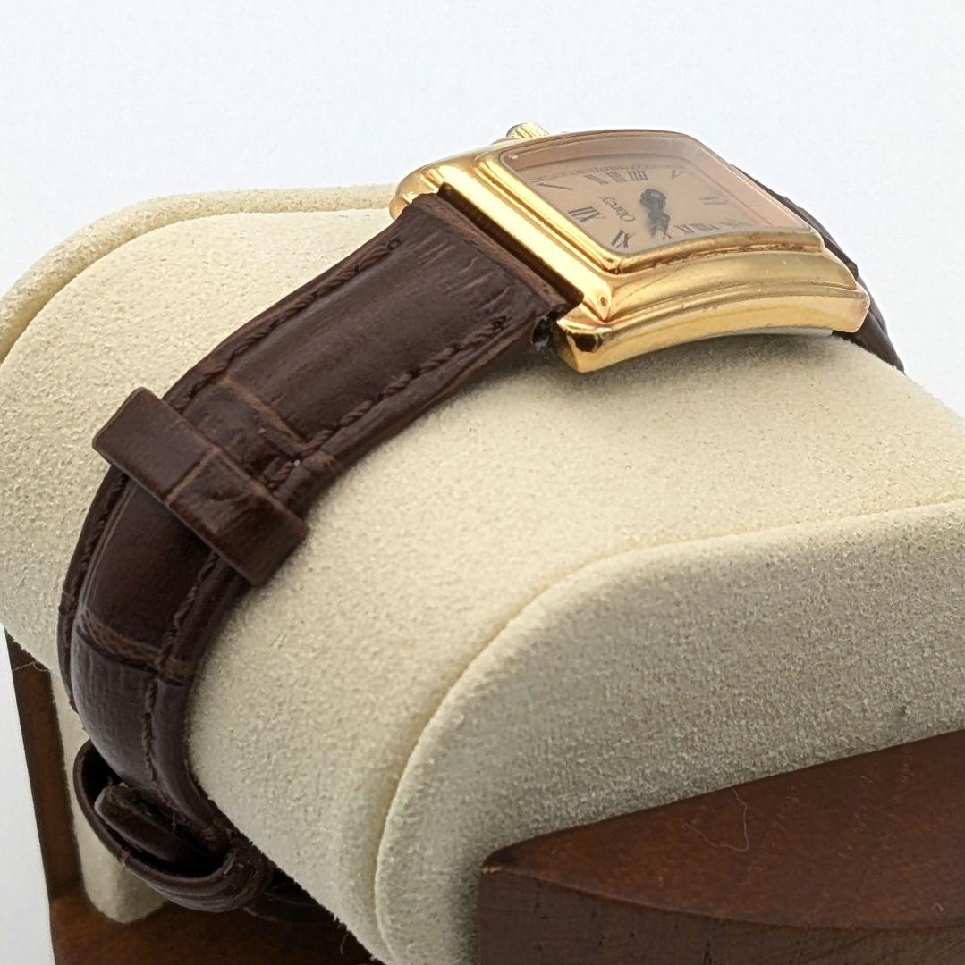 【新品電池】Obrey オブレイレディース タンク時計 レザー ベルト ゴールド