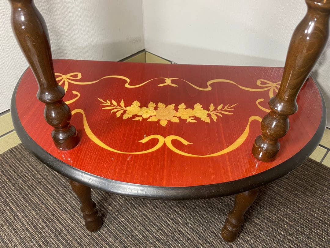 MADE in ITALY イタリア製 コンソール サイドテーブル 飾り棚 半月