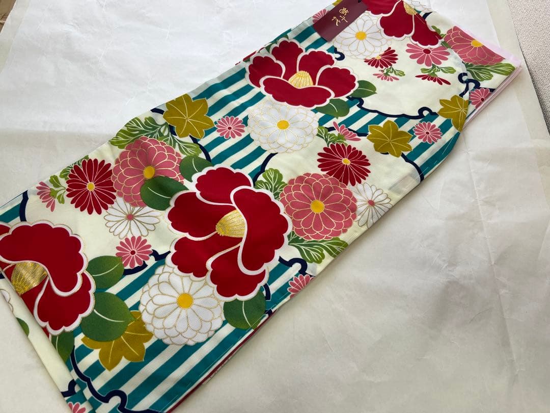 未使用品 ポリ仕立上二尺袖振袖 総柄 ポリ襦袢付き卒業式 成人式③