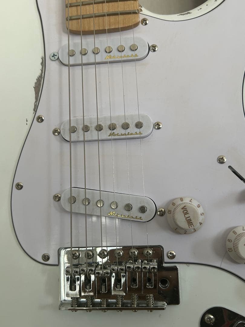 Fender Stratocaster ホワイト（レプリカ）