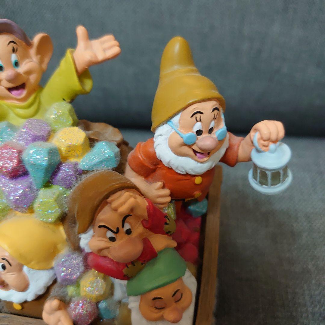 4*i様 ディズニーストア 白雪姫 7人の小人　トロッコ ジュエリースタンド　小