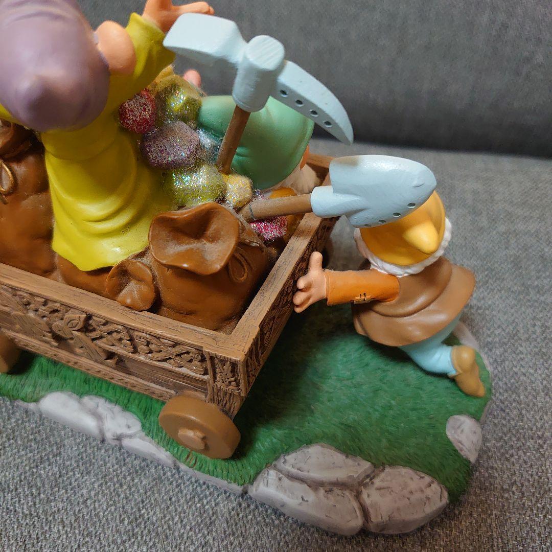 4*i様 ディズニーストア 白雪姫 7人の小人　トロッコ ジュエリースタンド　小