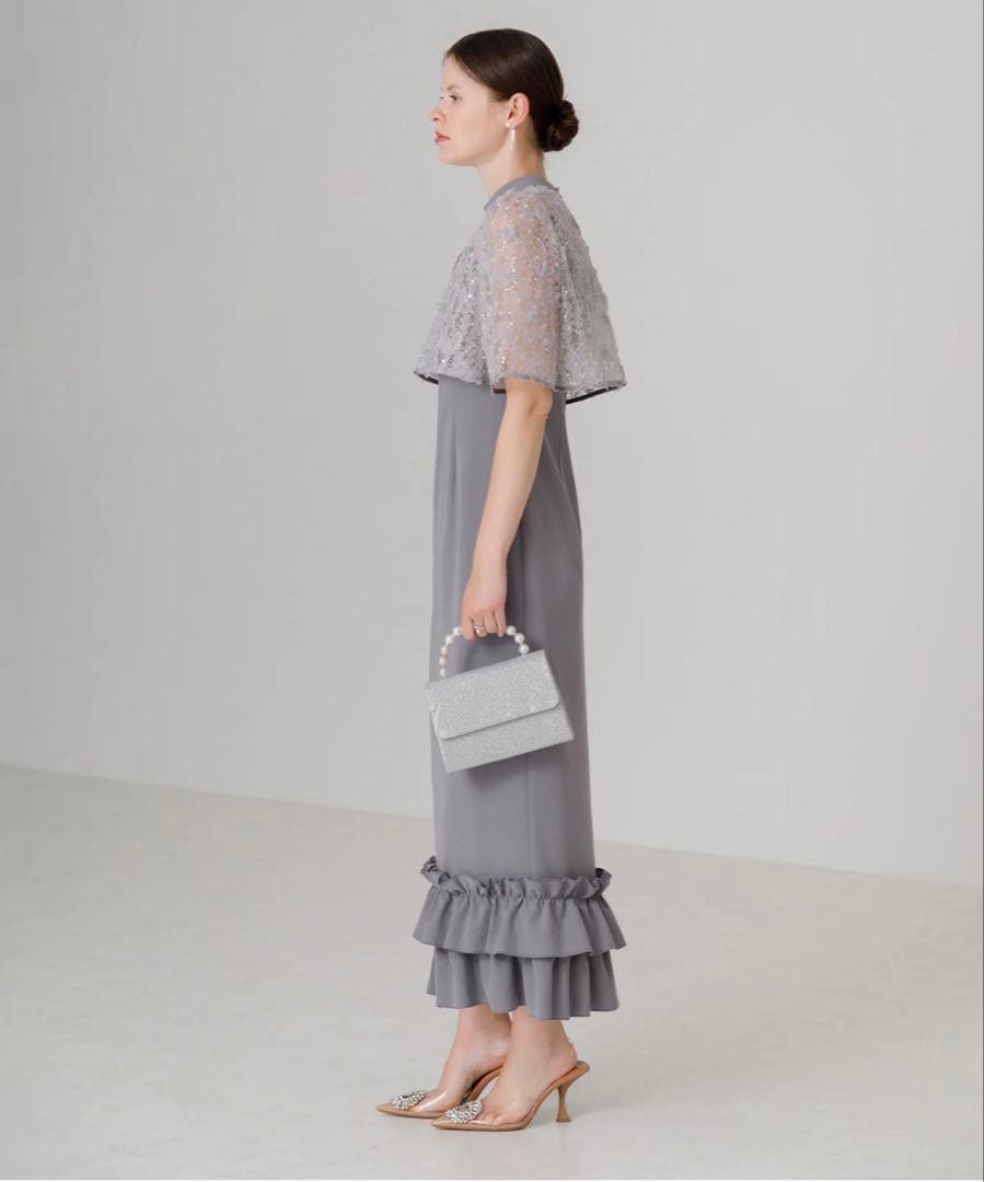 Leja グレー フリル付きパーティードレス　Ｓサイズ