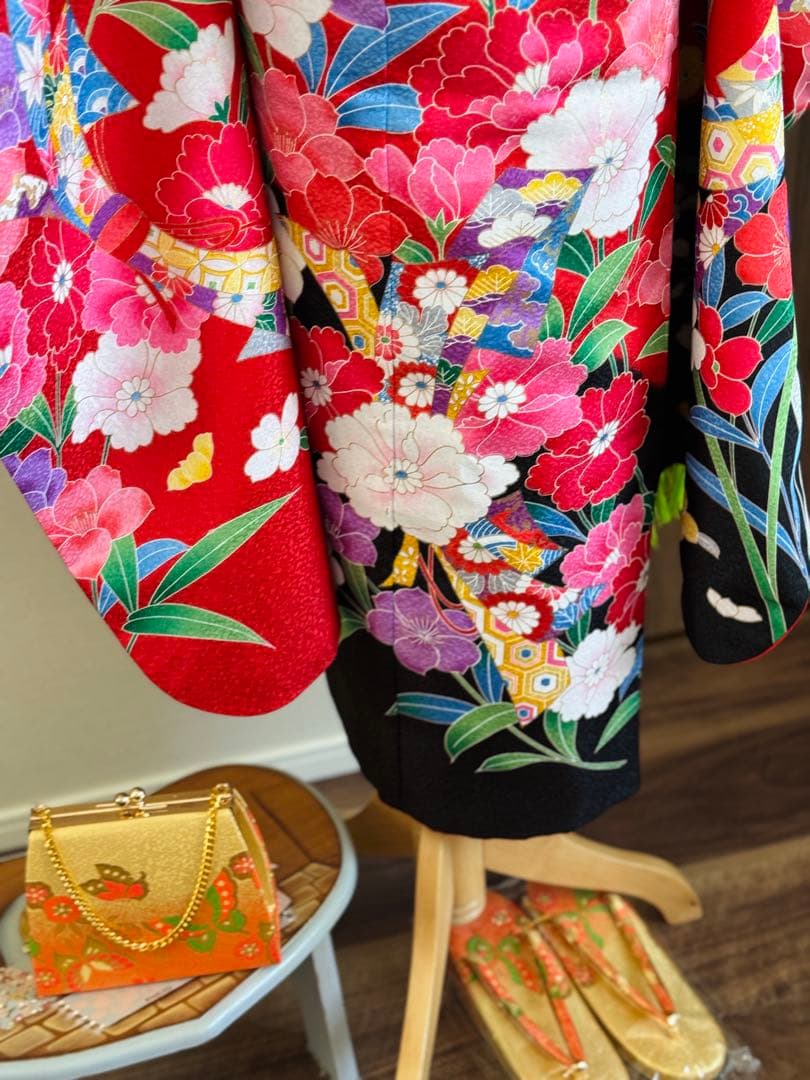 七五三に★赤色着物に熨斗と四季の花々　7歳着物、袋帯のセット