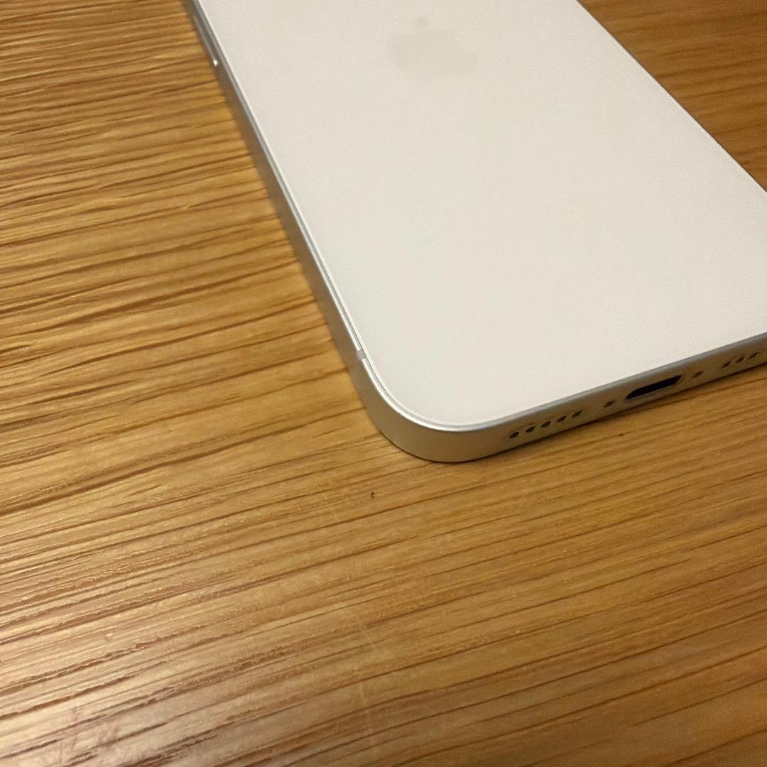 か*ん様 iPhone 16e simフリー