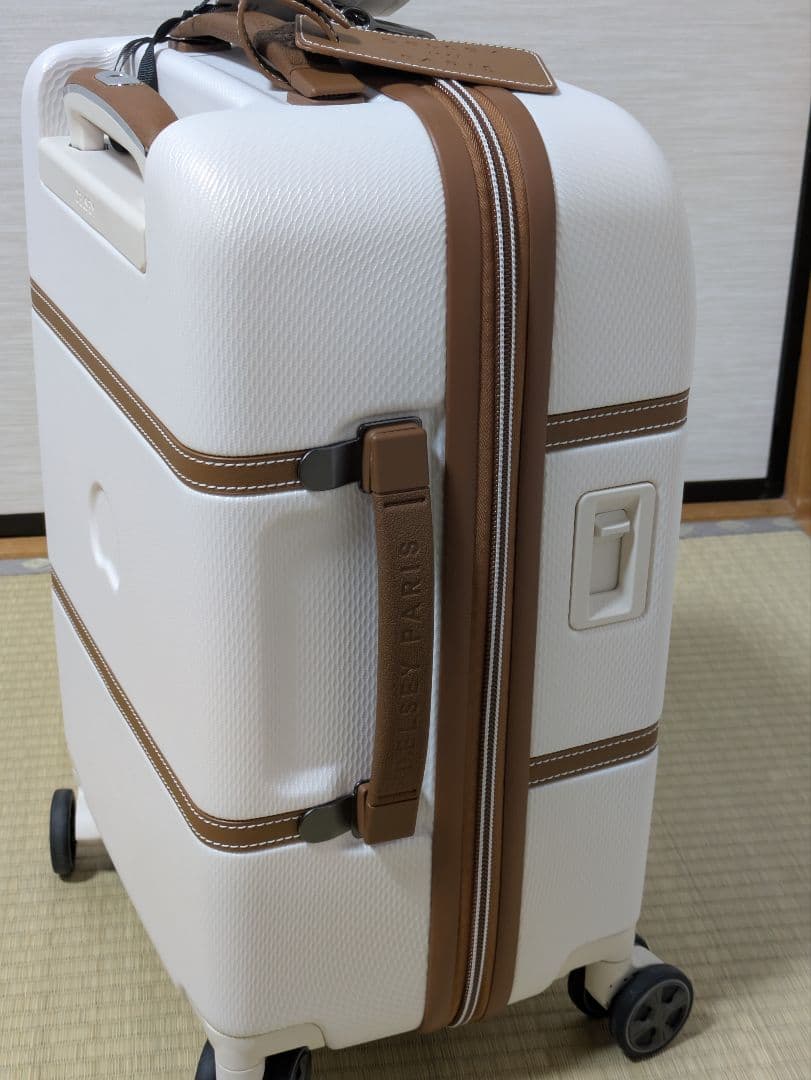 【新品未使用】DELSEYデルセースーツケーツ機内持ち込み定価41800円
