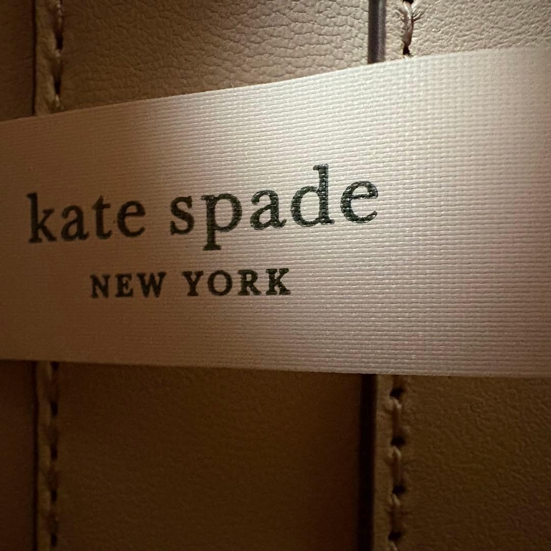 ☆未使用級☆ケイトスペード ショルダーバッグ ニコラ ツイストロック レザー