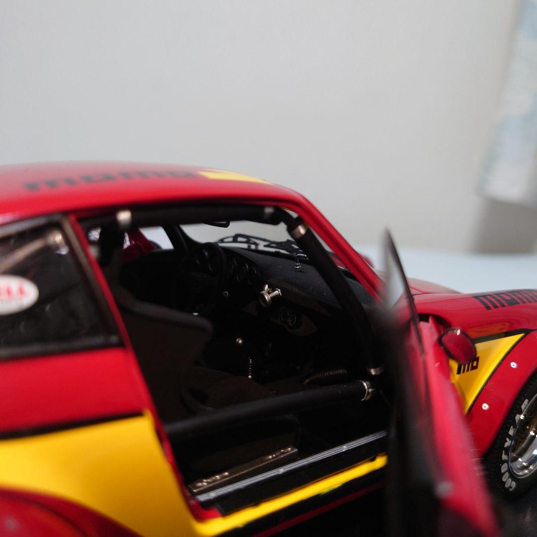 1/18 エグゾト　EXOTO　ポルシェ　PORSCHE　934RSR momo