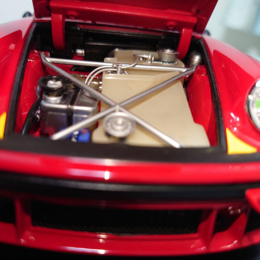 1/18 エグゾト　EXOTO　ポルシェ　PORSCHE　934RSR momo