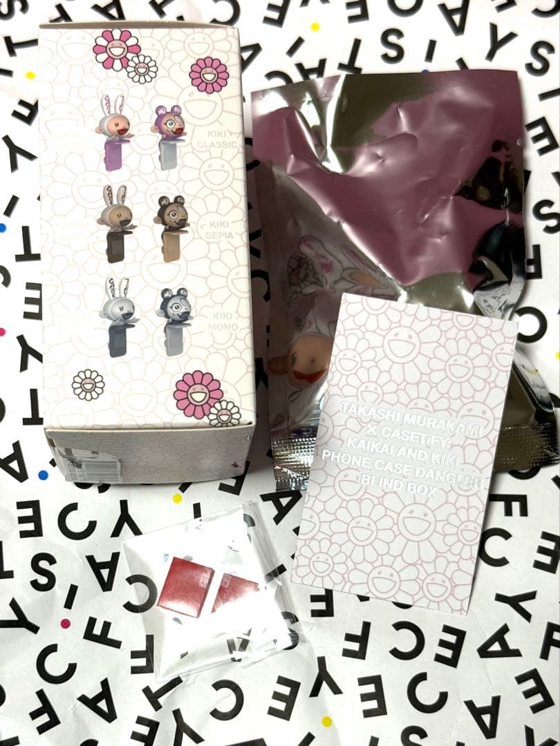 casetify 村上隆　カイカイキキスマホケースフィギュア