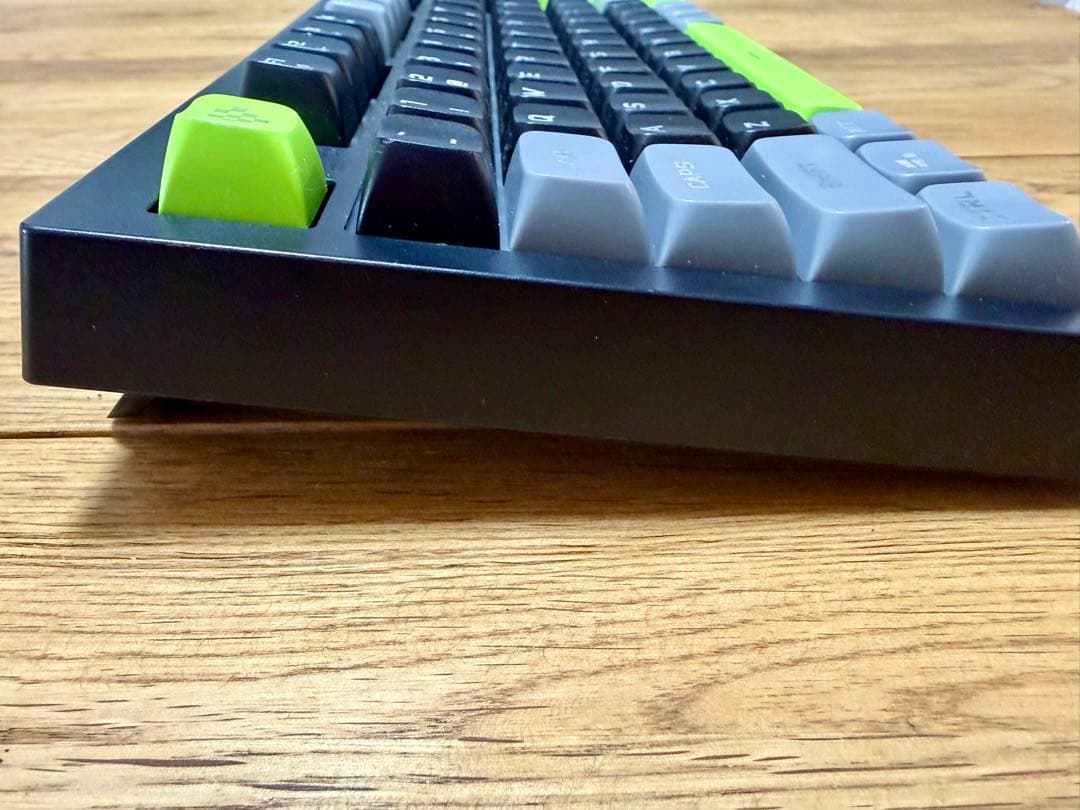 有線キーボード　Yunzii D98