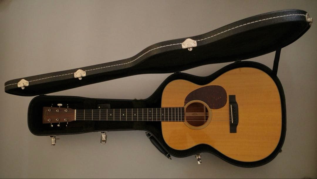 Martin OOO-18 美品 2020年新品購入、純正ハードケース付