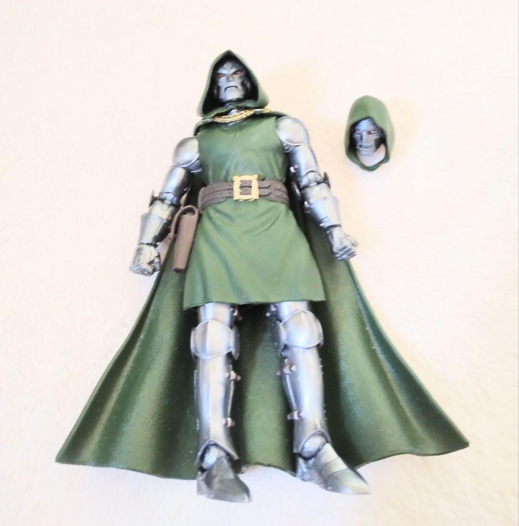 マーベルレジェンド Dr. Doomドクタードゥーム 開封品