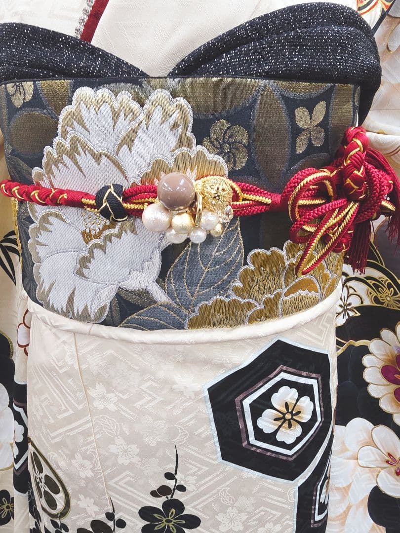 【145~159センチぐらいの方が適応サイズ】振袖フルセット　玉城ティナ