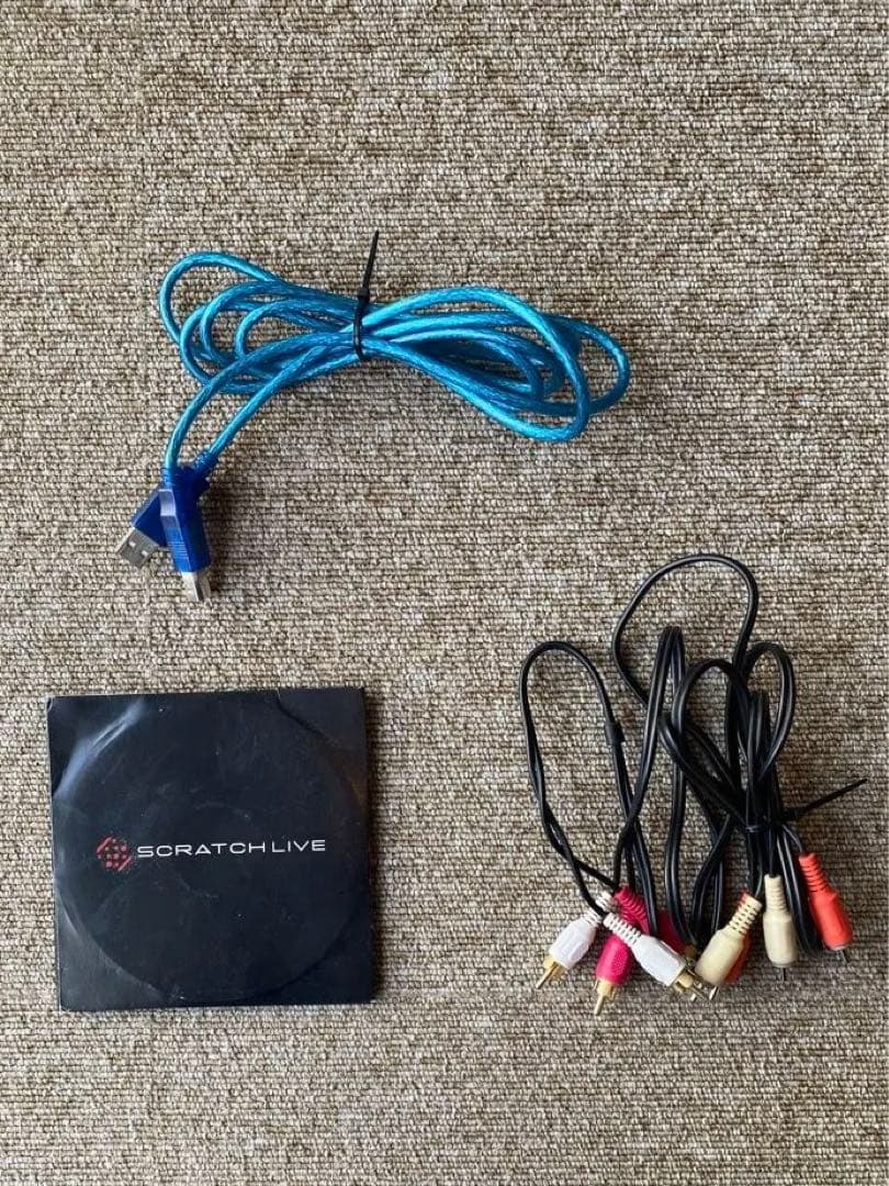 Rane SL3 Serato Scratch Live DJインターフェース