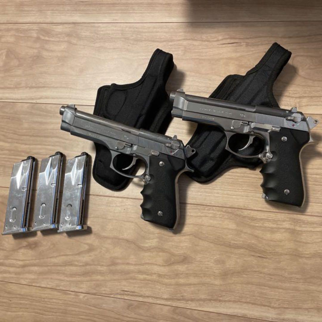 東京マルイ　M92F クロームステンレス　2丁