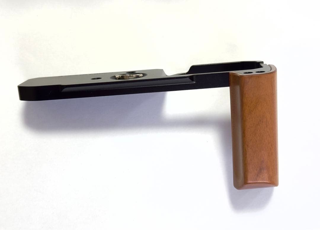 新品 Nikon ニコン ZF zf用ハンドグリップ