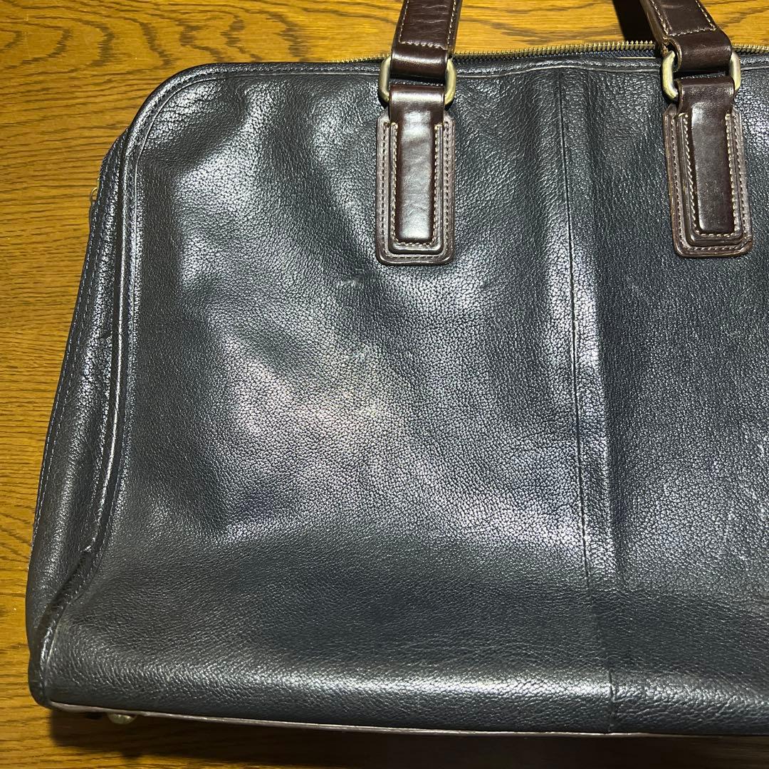 土屋鞄　アルマス バッファローブリーフ （アーバンネイビー）