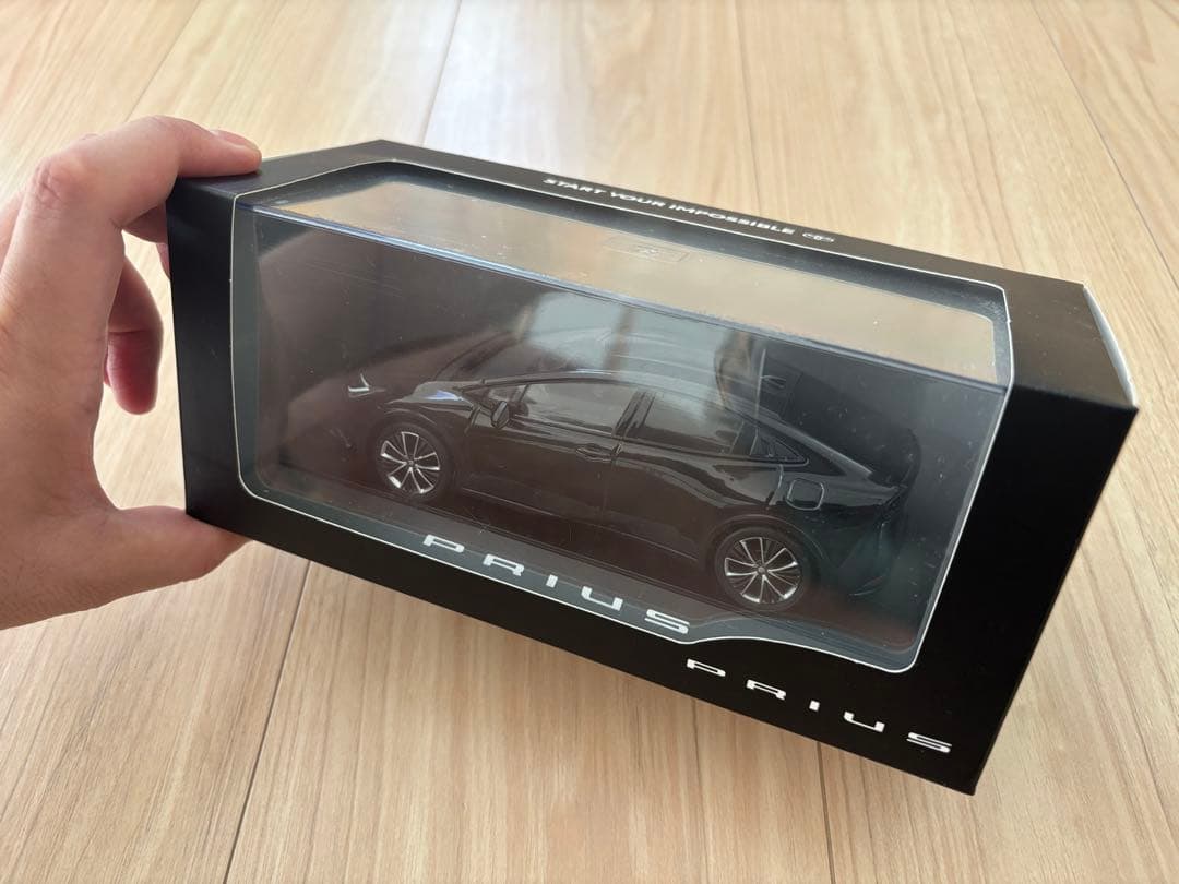 トヨタ プリウス90系1／30色見本 218 アティチュードブラックマイカ