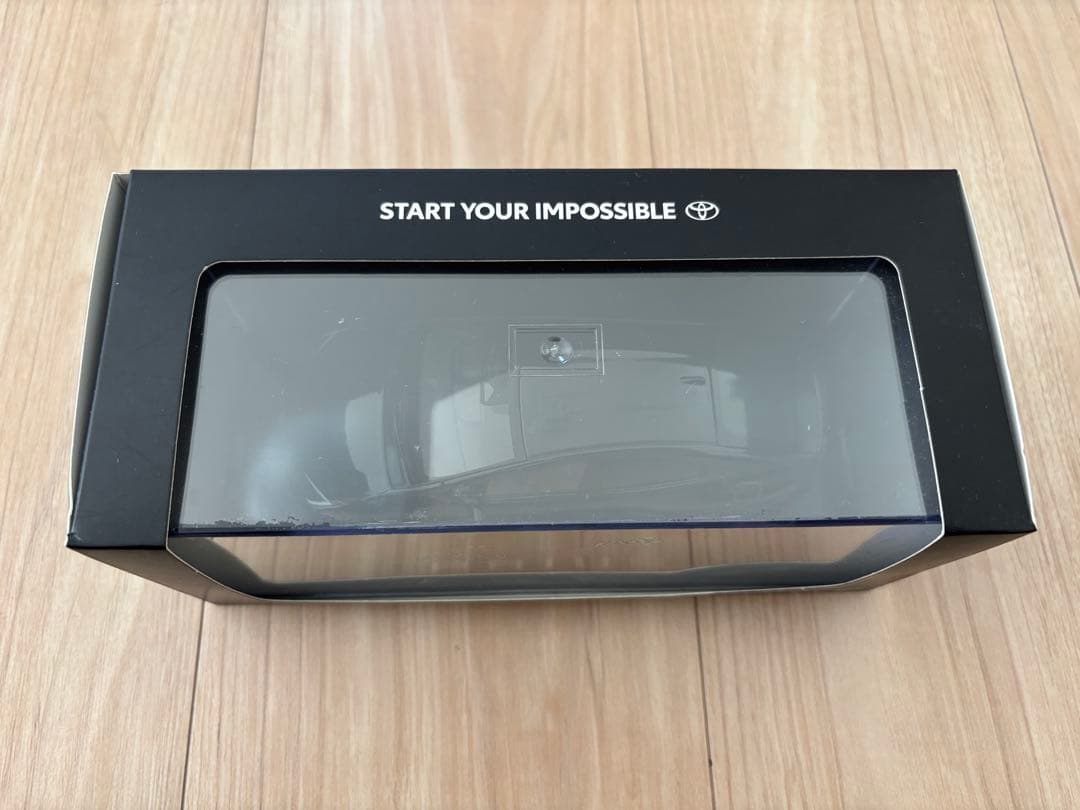 トヨタ プリウス90系1／30色見本 218 アティチュードブラックマイカ