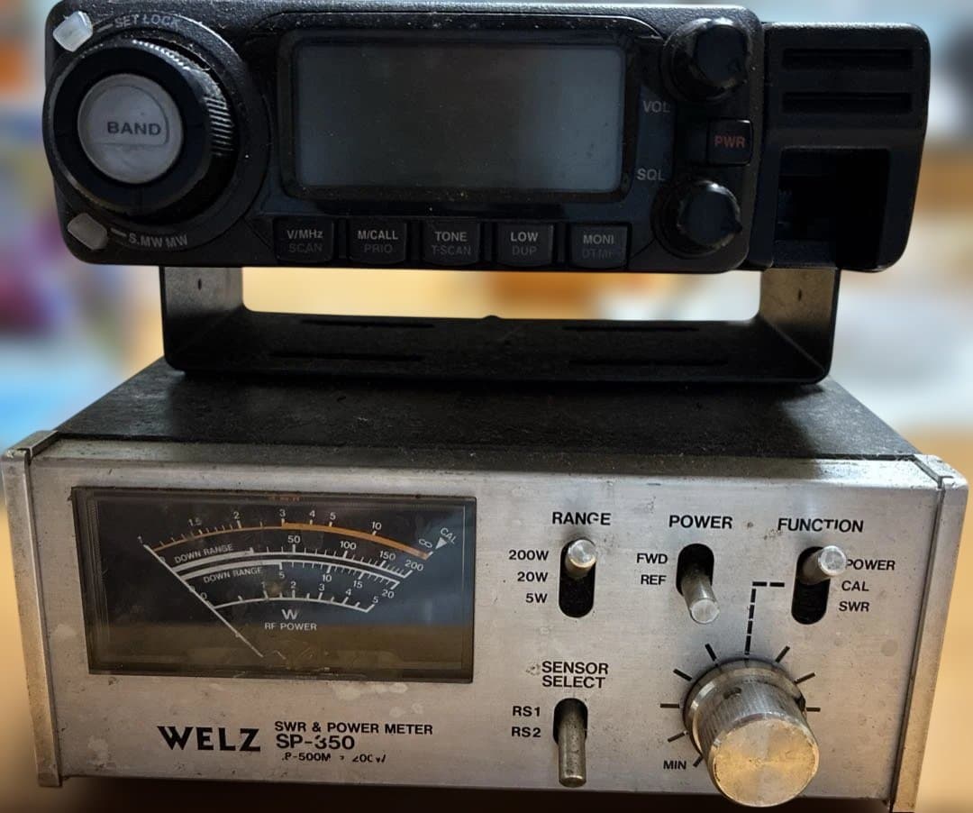 ICOM IC-208 144/430MHz 20W FMモービル機