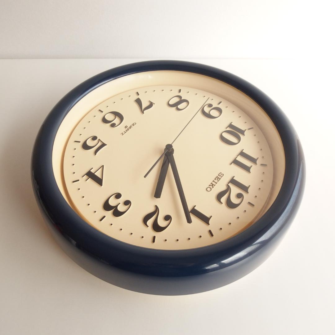 SEIKO ネイビー色の掛時計 渡辺力 70s