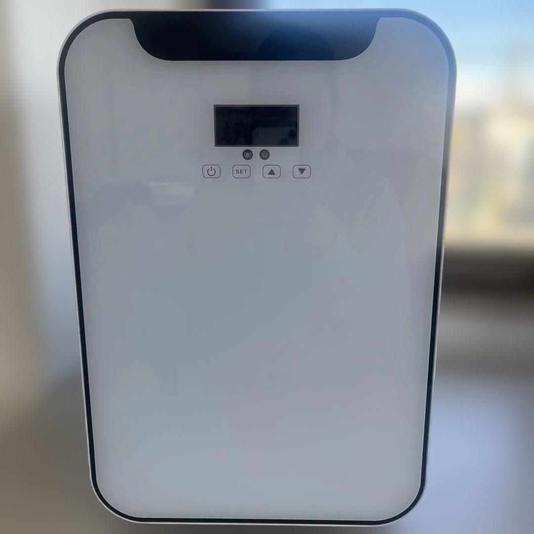 ポータブル冷温庫　15L 株式会社アズマ　2025年製　中古品 送料込