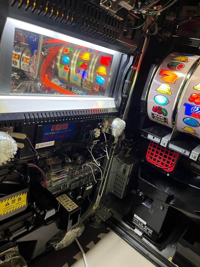 VERSUS バーサス 5号機 実機 送料無料 不要機、無段階ボリューム付