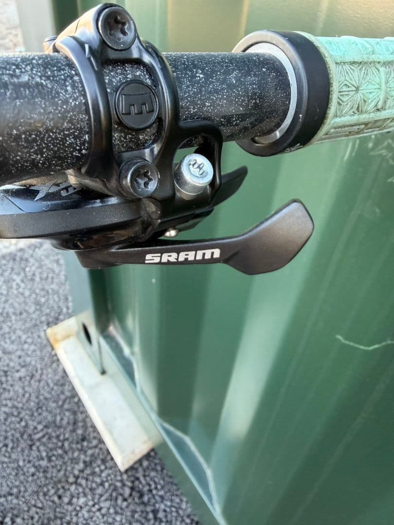 美品　SANTACRUZ　V10 CC 2019年　Mサイズ ダウンヒル