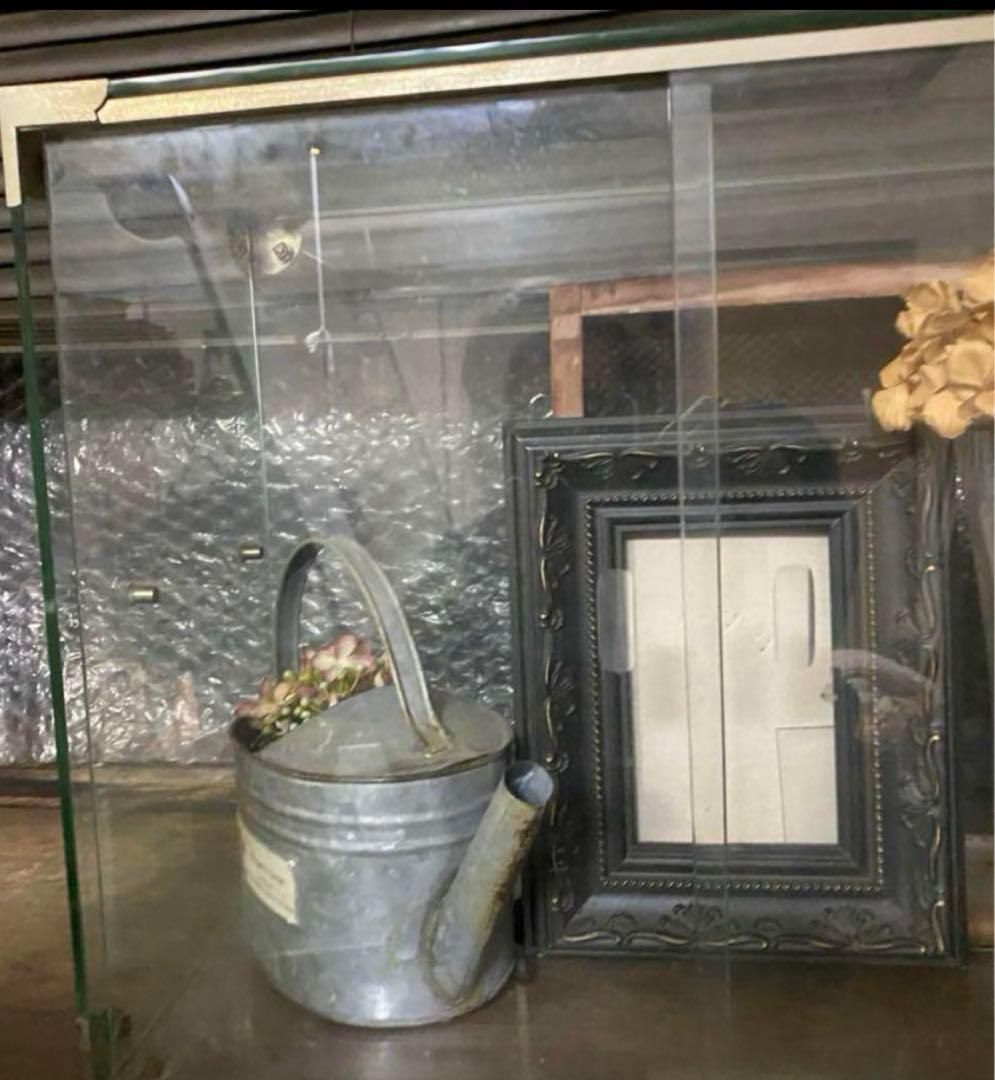 ガラス棚　アンティークガラスケース