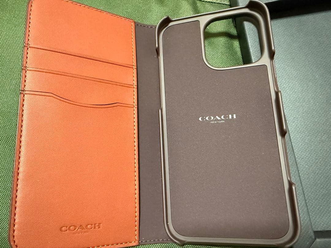 COACH 手帳型 iPhone１６ProMAX ケース