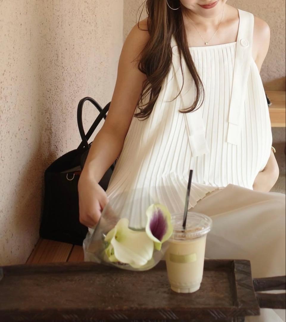 トップス UNOF PLEATS TANK TOP